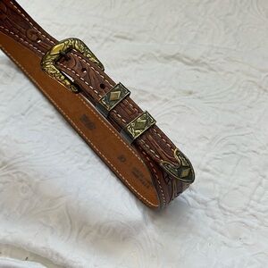 Textan etched leather cowhide belt made in USA size 30